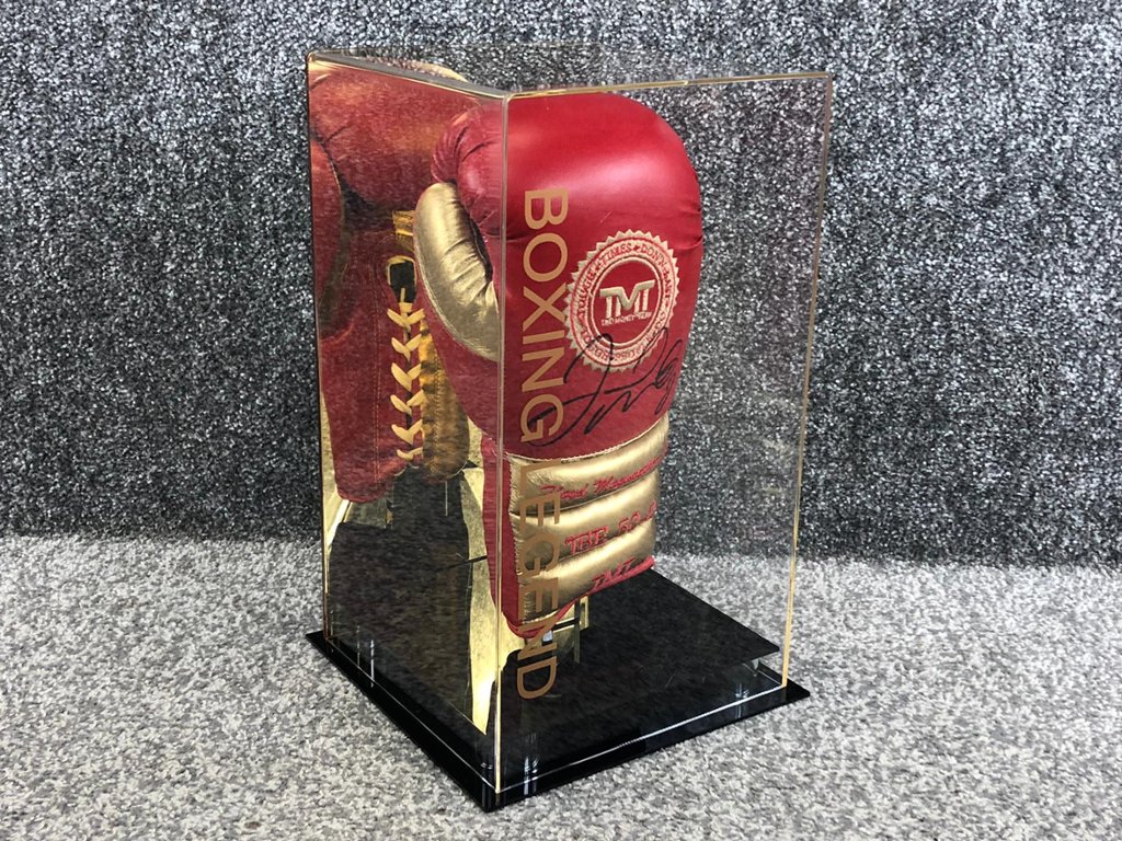 Floyd Mayweather Signed Red & Gold Boxing Glove (DOO)