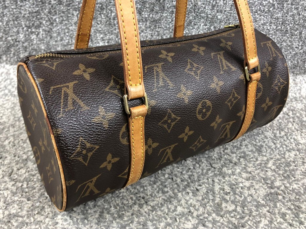 lv tube bag